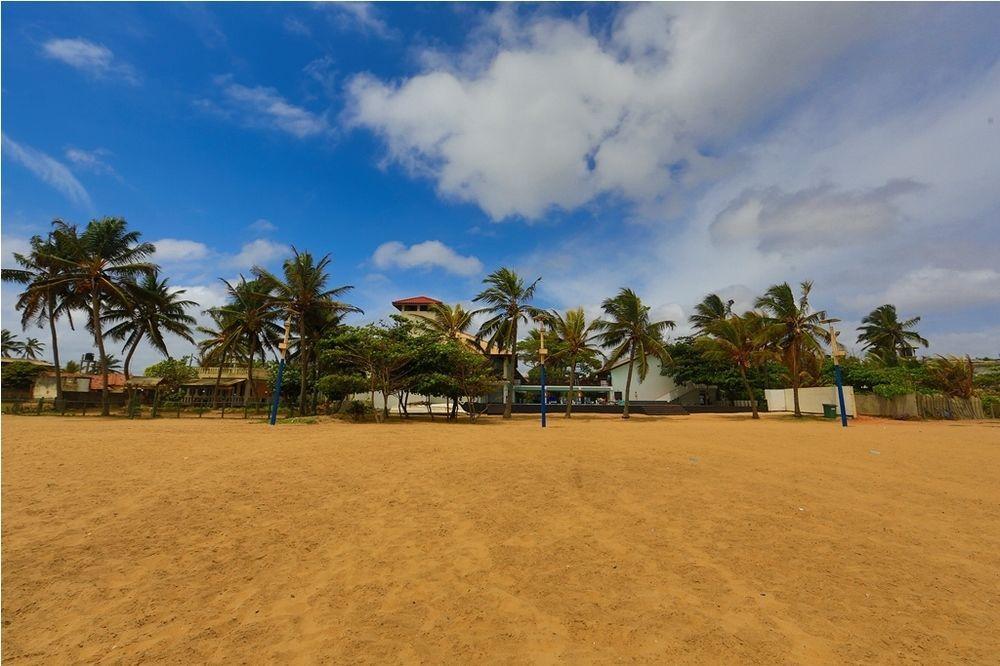 Catamaran Beach Hotel Negombo Exterior foto